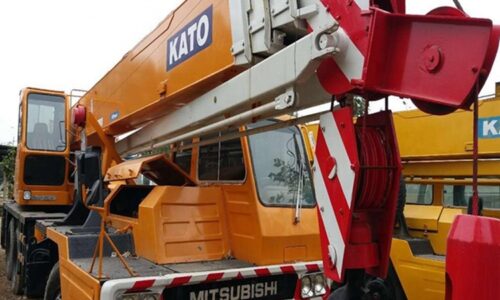 Аренда автокрана Kato nk-250e 25 тонн